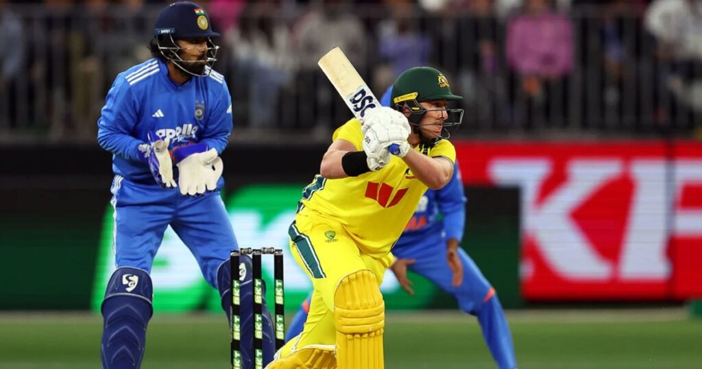 ভারতকে হারিয়ে ওয়ানডে সিরিজ শুরু অস্ট্রেলিয়ার